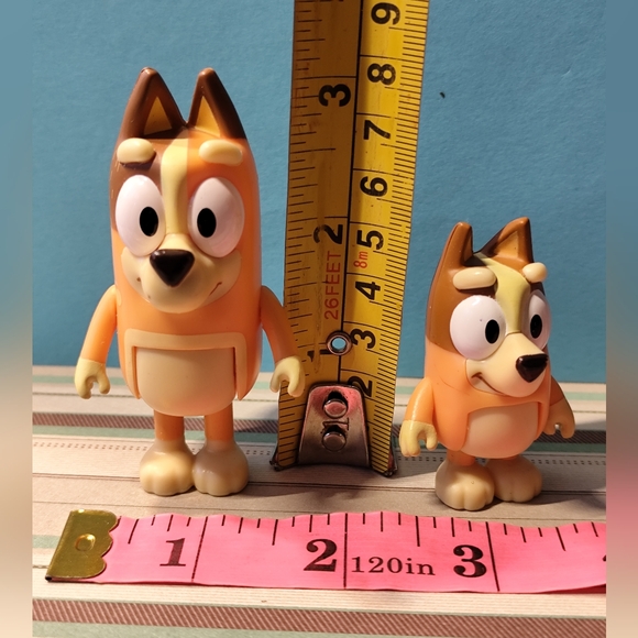 3/$25💙Bluey and Bingo figures set of 2 - Picture 7 of 7